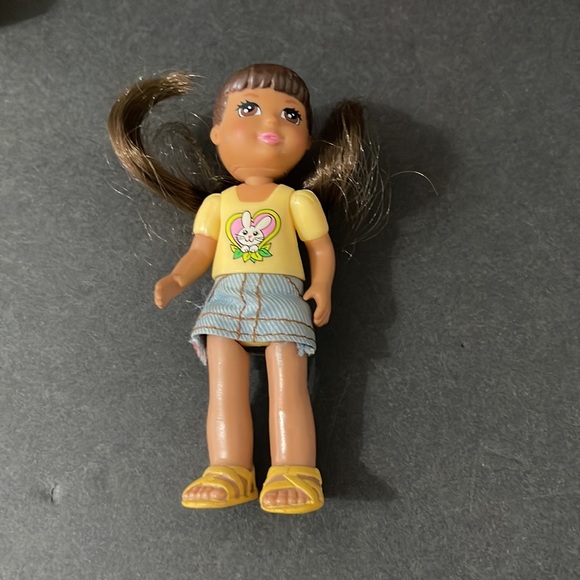 DOLLHOUSE FURNITURE BATHROOM  AND VANITY SET - Picture 7 of 14